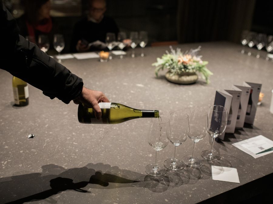 Cata de vinos Oller del Mas
