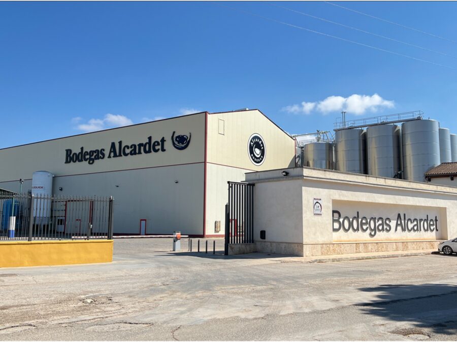Logotipo Bodegas Alcardet