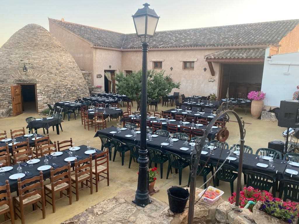Terraza Restaurante Bodega Las Calzadas