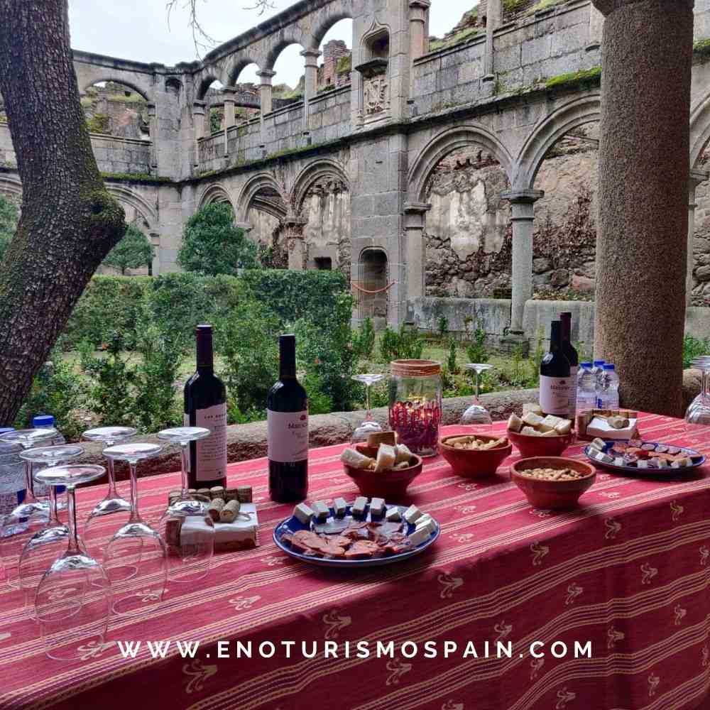 Maridaje Singular de Offerendus: Toros de Guisando y vinos de la Sierra de Gredos