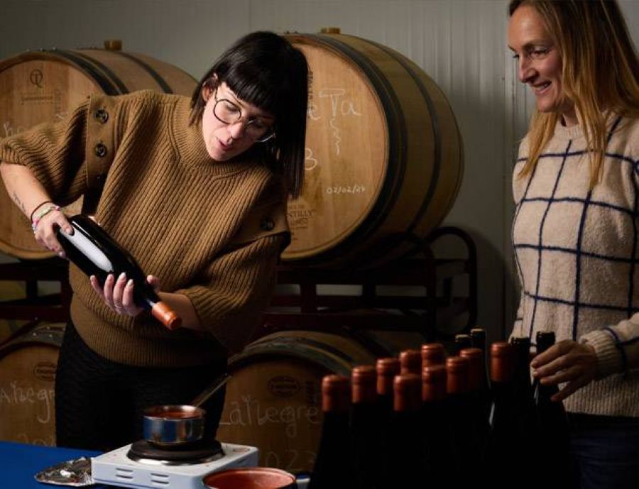 Lane Greta Elena Corzana