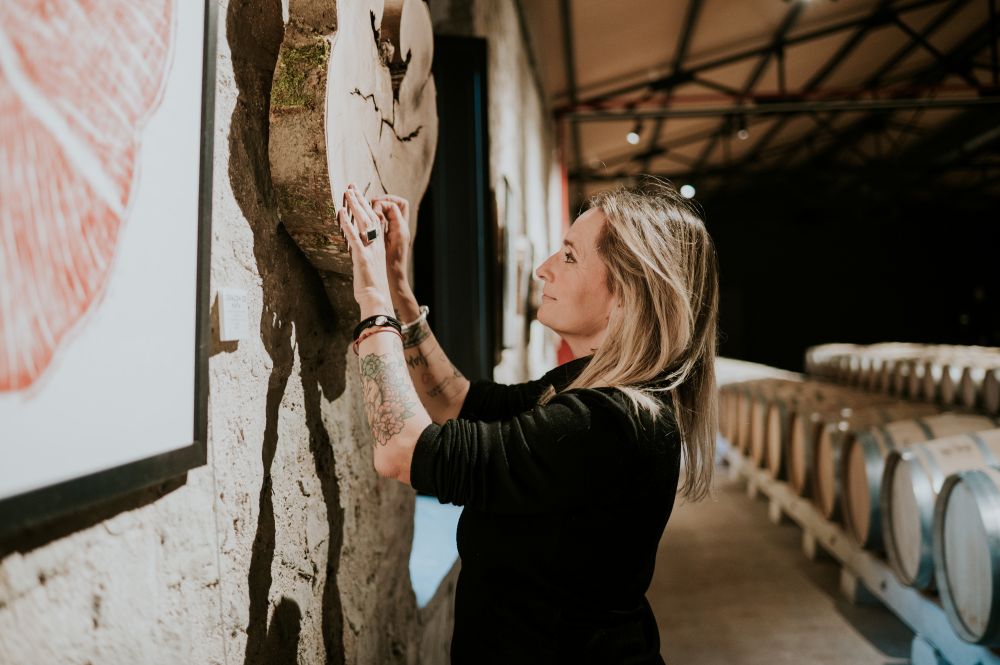 Exposición Bosques de La Rioja de Natali Wood en Bodegas Franco-Españolas